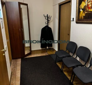 Фото 4. Четырехкомнатная квартира, продаж. Київ Шевченківський