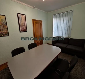 Фото 5. Четырехкомнатная квартира, продаж. Київ Шевченківський