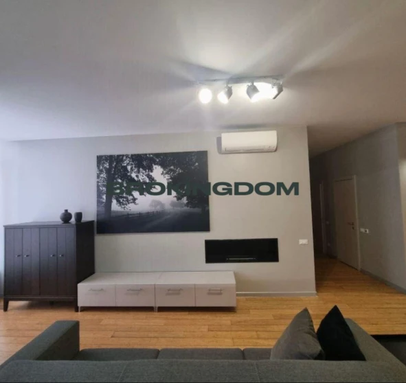 Foto 1. Tres Ambientes piso, en venta. Kyiv Печерський