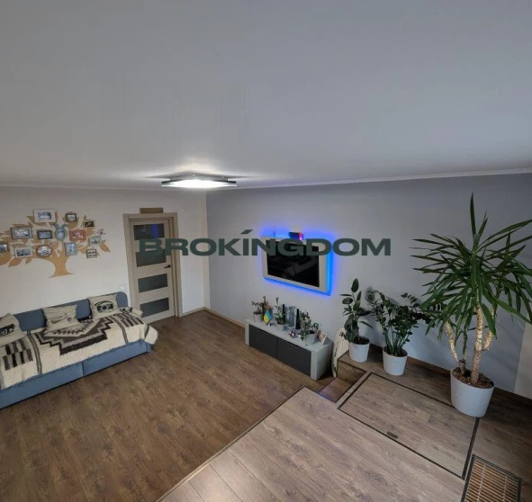 Foto 1. Monoambiente piso, en venta. Kyiv Деснянський