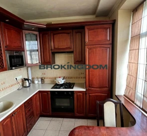 Zdjęcie 4. Trzypokojowe mieszkanie, na sprzedaż. Kyiv Печерський