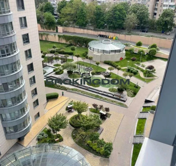 Foto 1. Dos Ambientes piso, en venta. Kyiv Holosiivskyi