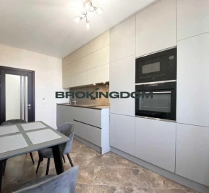 Фото 3. Трикімнатна квартира, продаж. Київ Святошинський