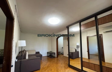 Foto Dos Ambientes piso, en venta. Kyiv Solomianskyi