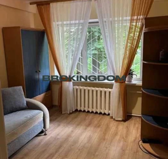 Foto 1. Dos Ambientes piso, en venta. Kyiv Solomianskyi