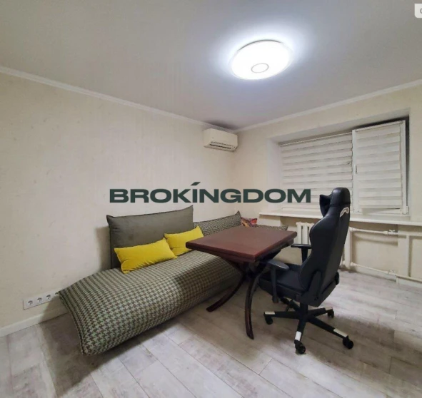 Zdjęcie 1. Trzypokojowe mieszkanie, na sprzedaż. Kyiv Голосіївський