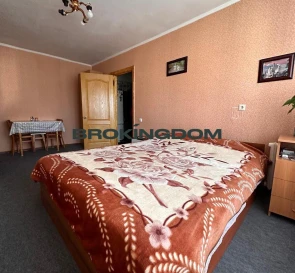 Foto 2. Dos Ambientes piso, en venta. Kyiv Solomianskyi