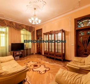 Фото 5. Четырехкомнатная квартира, продаж. Київ Голосіївський