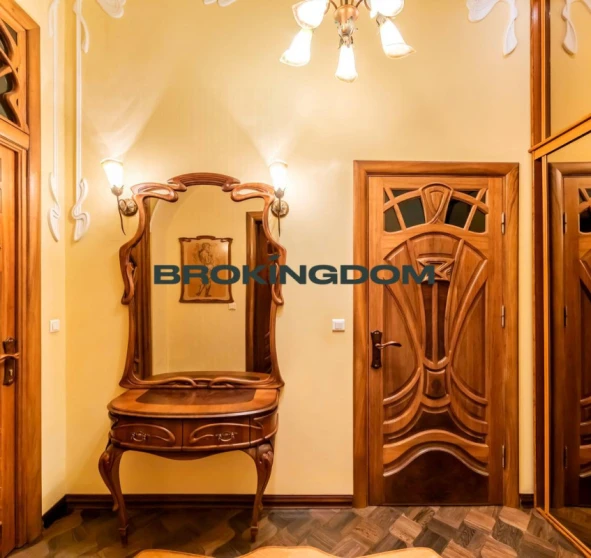 Фото 1. Четырехкомнатная квартира, продаж. Київ Голосіївський