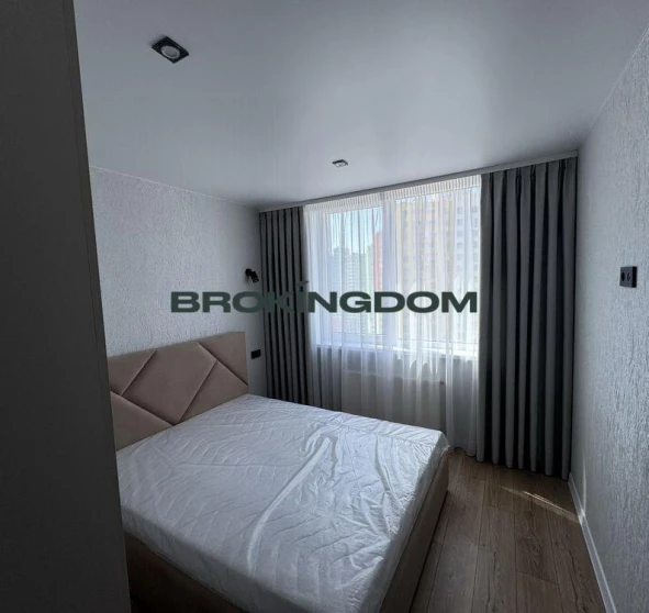 Фото 1. Однокомнатная квартира, продажа. Бровары Симоненко