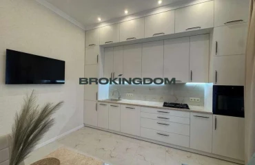 Zdjęcie Trzypokojowe mieszkanie, na sprzedaż. Kyiv Голосіївський