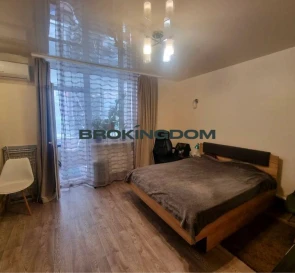 Zdjęcie 2. Kawalerka mieszkanie, na sprzedaż. Kyiv Голосіївський