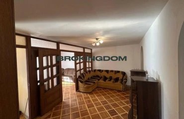 Zdjęcie Trzypokojowe mieszkanie, na sprzedaż. Kyiv Дарницький