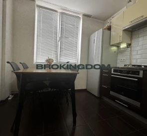 Foto 3. Dos Ambientes piso, en venta. Kyiv Holosiivskyi