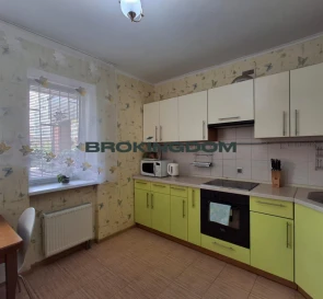 Фото 2. Двокімнатна квартира, продаж. Бровари Грушевського