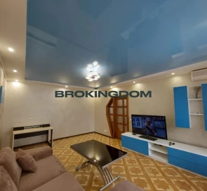 Фото 2. Трикімнатна квартира, продаж. Київ Дарницький