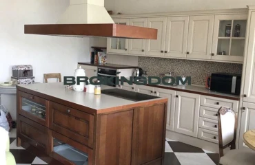 Fotografie Trei Camere apartament, de vânzare. Kyiv Шевченківський