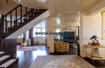 Фото Многокомнатная квартира, продажа. Киев Святошинський