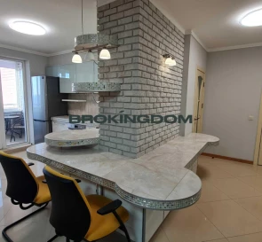 Foto 2. Dos Ambientes piso, en venta. Kyiv Obolonskyi