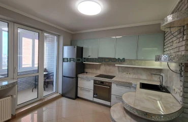 Foto Dos Ambientes piso, en venta. Kyiv Obolonskyi