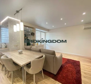 Foto 3. Dos Ambientes piso, en venta. Kyiv Shevchenkivskyi