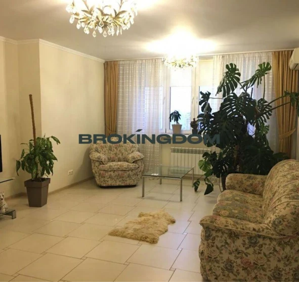 Foto 1. Dos Ambientes piso, en venta. Kyiv Darnytskyi