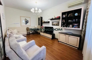 Фото Трикімнатна квартира, продаж. Київ Оболонський