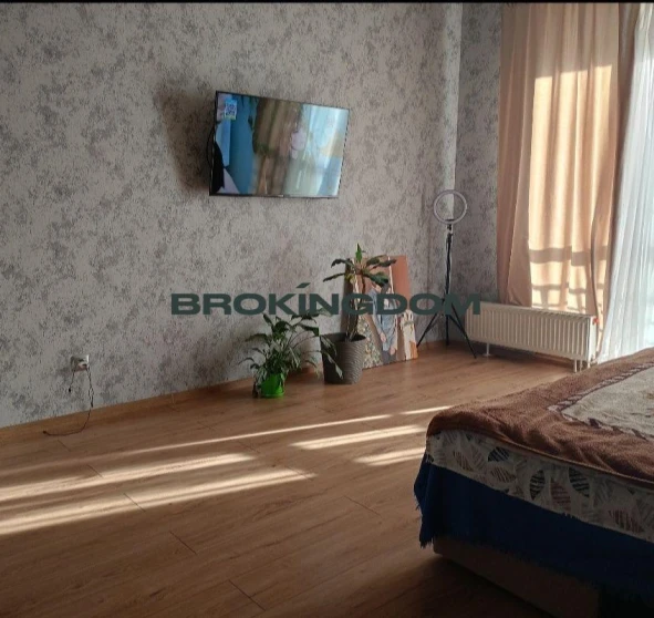 Фото 1. Однокомнатная квартира, продажа. Бровары Соборна