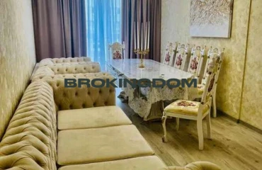 Фото Трехкомнатная квартира, продажа. Киев Дарницький