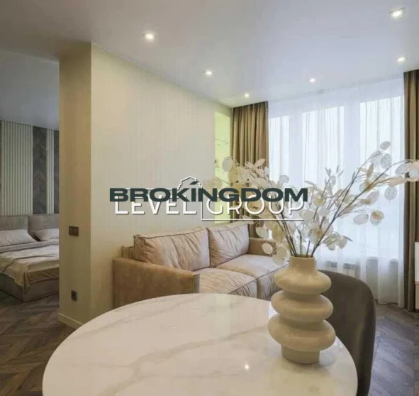 Photo 1. One-Room flat, for sale. Kyiv Подільський