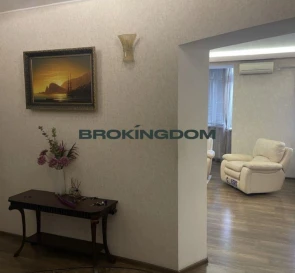 Фото 2. Четырехкомнатная квартира, продажа. Киев Шевченківський