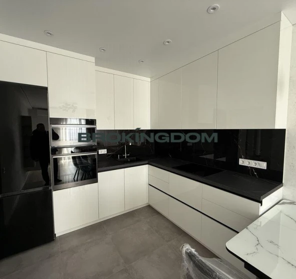 Фото 1. Двокімнатна квартира, продаж. Київ Голосіївський