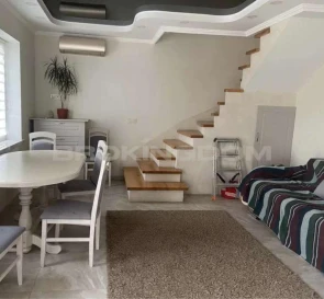 Фото 2. Будинок, продаж. Святопетрівське Центральна