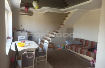 Фото Будинок, продаж. Святопетрівське Центральна