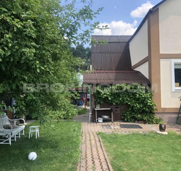 Fotografie 1. Casă, de vânzare. Lisne