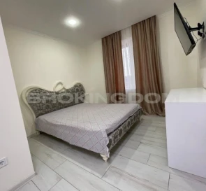 Фото 4. Будинок, продаж. Гора басейна