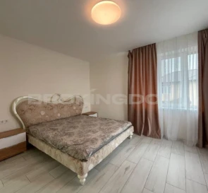 Фото 5. Будинок, продаж. Гора басейна