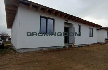 Photo House, for sale. Білока Богатирська