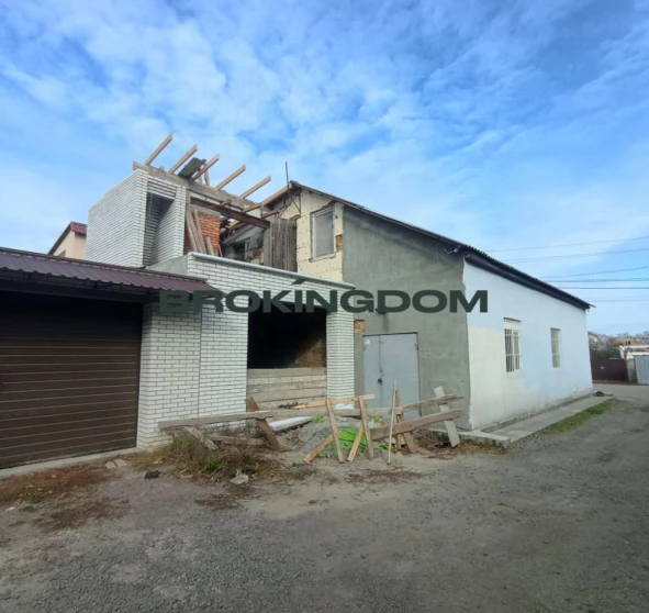 Foto 1. Casa, en venta. Sviatopetrivske Кооперативна