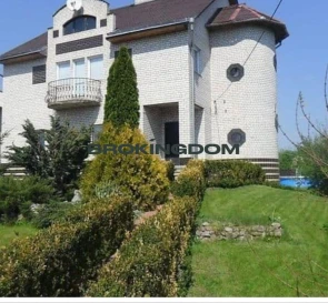 Фото 2. Дом, продажа. Святопетровское Центральная