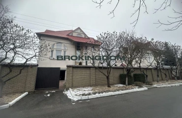 Fotografie Casă, de vânzare. Petropavlivska Borshchahivka Soborna