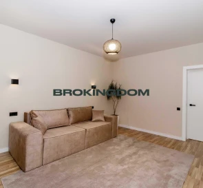 Фото 5. Будинок, продаж. Київ Дарницький