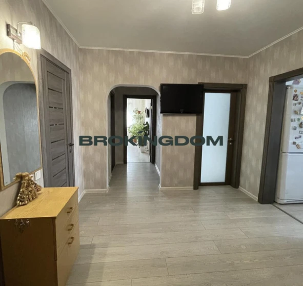 Фото 1. Двокімнатна квартира, продаж. Київ Дніпровський