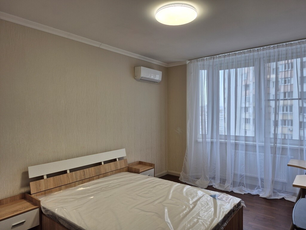 Fotografie Două Camere apartament, de închiriat. Kyiv Дарницкий район, Pozniaky