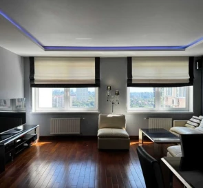 Фото 3. Четырехкомнатная квартира, продаж. Київ Соломенский