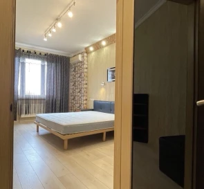 Фото 3. Однокомнатная квартира, аренда. Киев Днепровский район, Черниговская