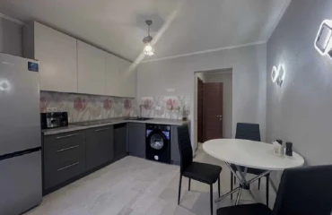 Foto Monoambiente piso, para alquilar. Kyiv Дарницкий район, Pozniaky