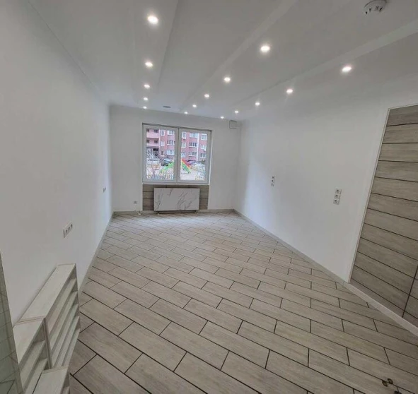 Fotografie 1. Comercială, de închiriat. Kyiv Дарницкий район, Pozniaky