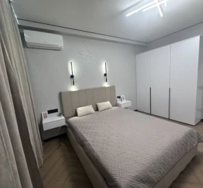 Фото 5. Двокімнатна квартира, продаж. Київ Голосеевский