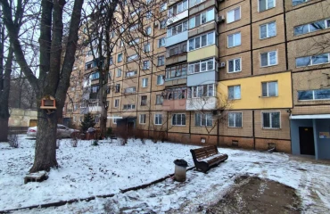 Fotografie Trei Camere apartament, de vânzare. Kryvyi Rih Центрально-Міський